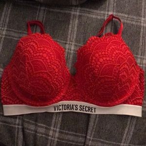 Victoria’s Secret bra